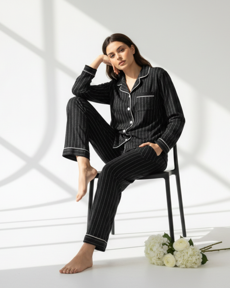 Midnight Black – Black